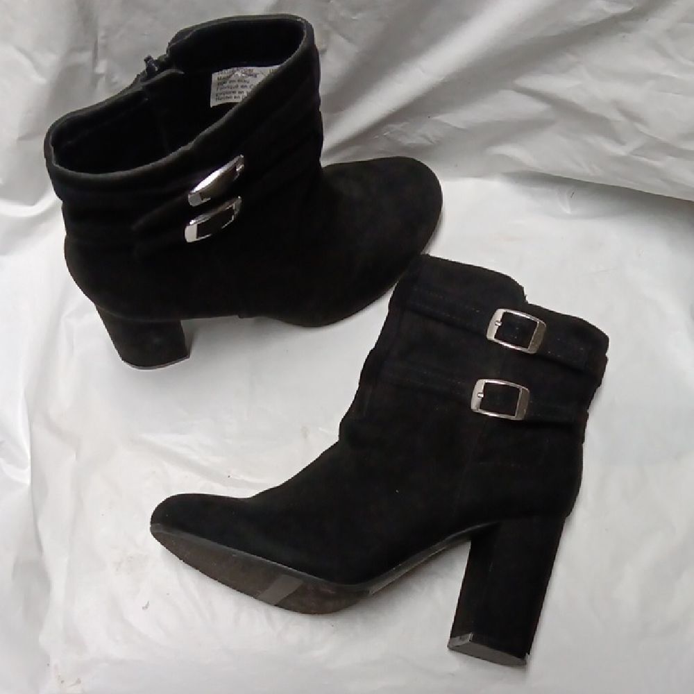 Christian Siriano Black Suede Ankle Boots with Buckle Detail Size 7.5